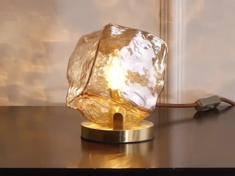 Lampă de masă BUMPY CUBE D15 2