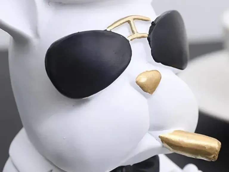 Figurină WHITE BULLDOG 18CM 3