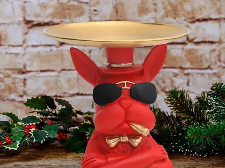 Figurină RED BULLDOG 18CM 2