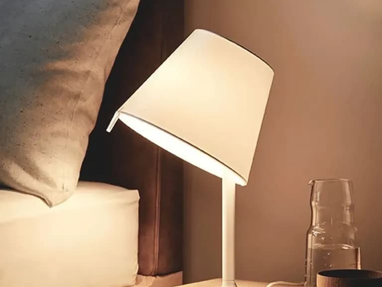 Lampă de masă SATIN H56